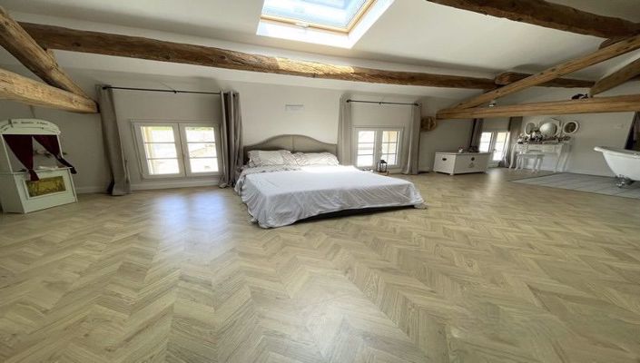 Image No.24-4 Bed House for sale