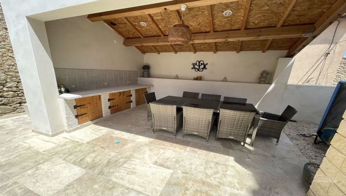 Image No.6-4 Bed House for sale