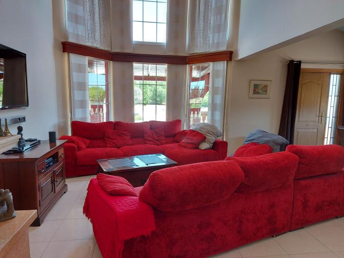 Image No.20-3 Bed Villa / Detached for sale