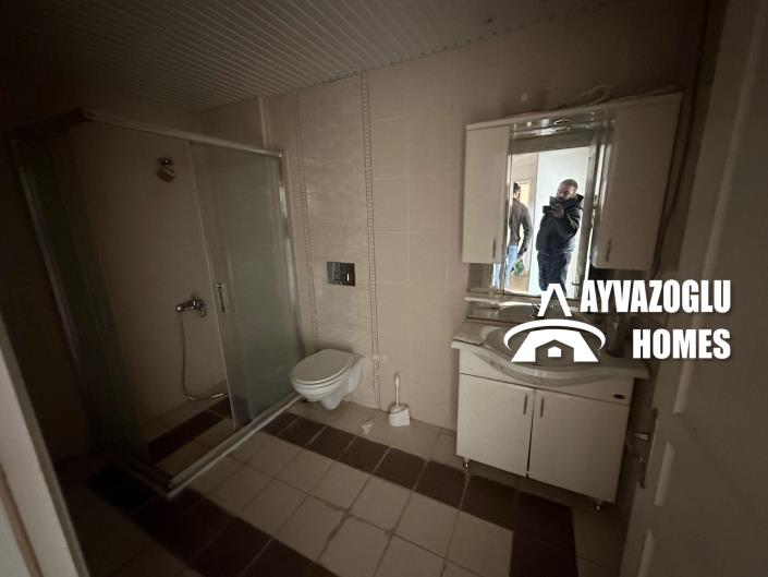 Image No.25-3 Bed Duplex for sale