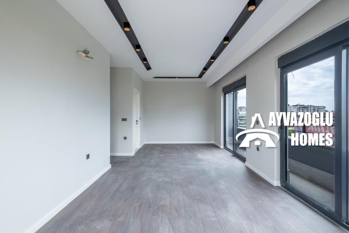 Image No.24-4 Bed Duplex for sale