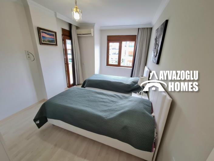 Image No.12-2 Bed Apartment for sale