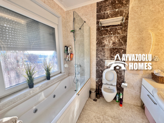 Image No.20-3 Bed Villa for sale