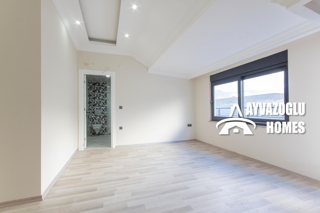 Image No.8-2 Bed Duplex for sale