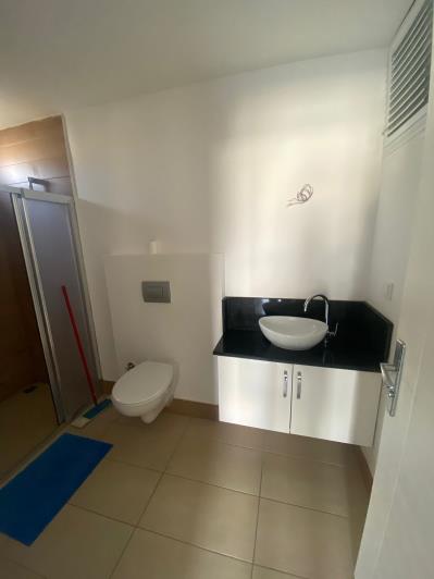 Image No.28-2 Bed Apartment for sale