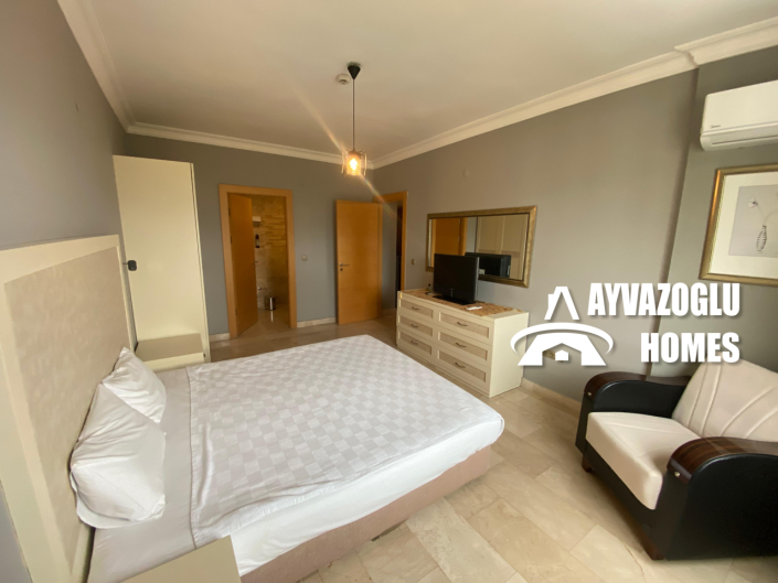 Image No.12-2 Bed Apartment for sale