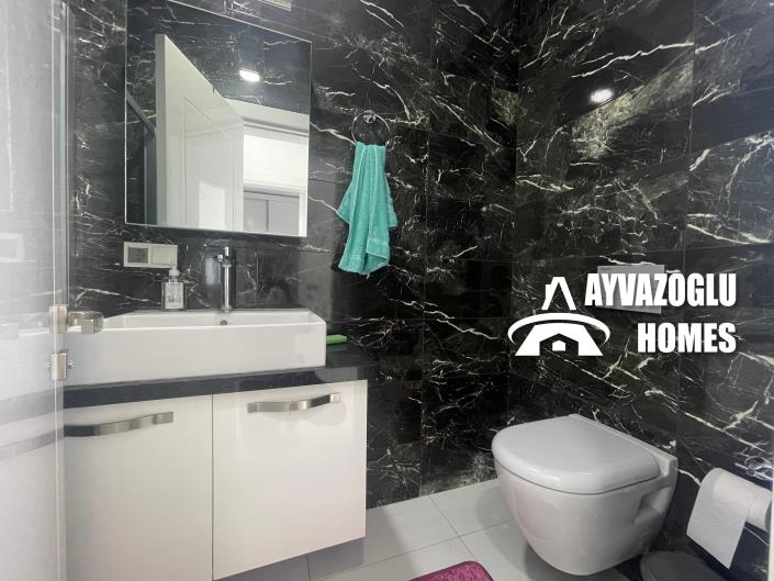 Image No.7-3 Bed Apartment for sale