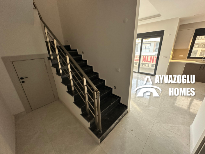 Image No.17-2 Bed Duplex for sale