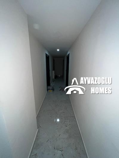 Image No.8-3 Bed Duplex for sale