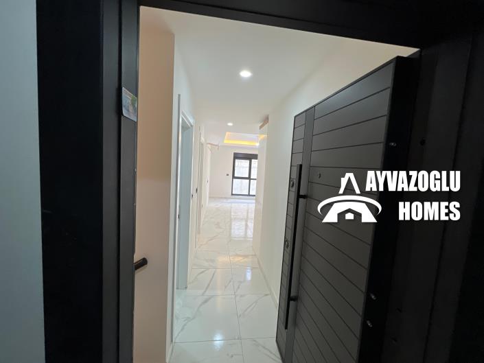 Image No.10-3 Bed Duplex for sale