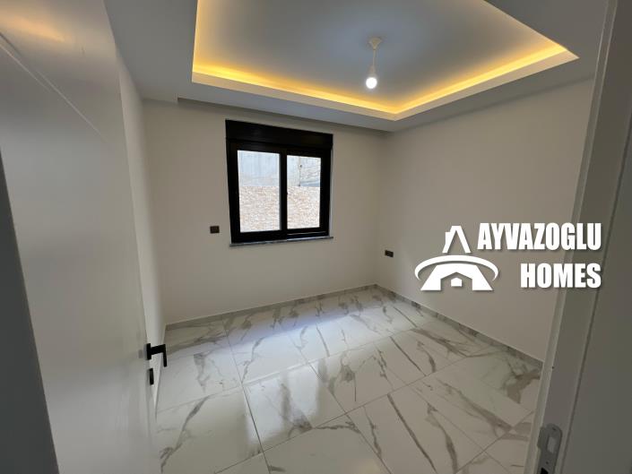 Image No.18-3 Bed Duplex for sale