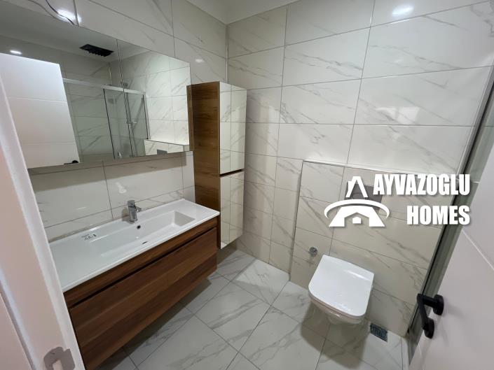 Image No.19-3 Bed Duplex for sale