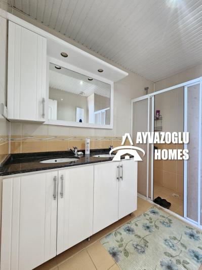 Image No.14-2 Bed Apartment for sale