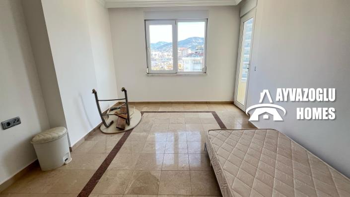 Image No.17-2 Bed Apartment for sale