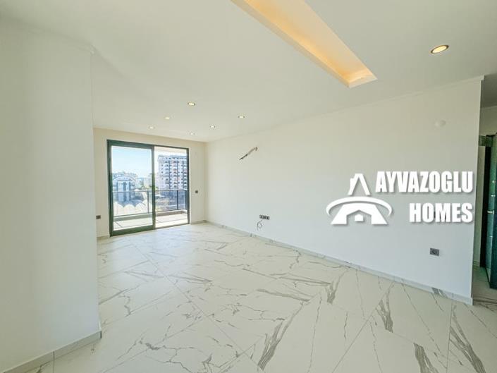 Image No.9-3 Bed Apartment for sale