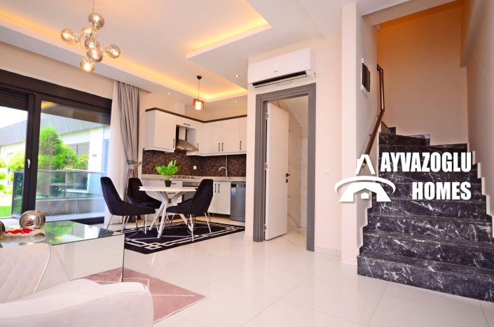 Image No.7-2 Bed Duplex for sale