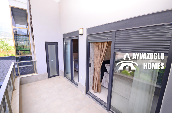 Image No.20-2 Bed Duplex for sale