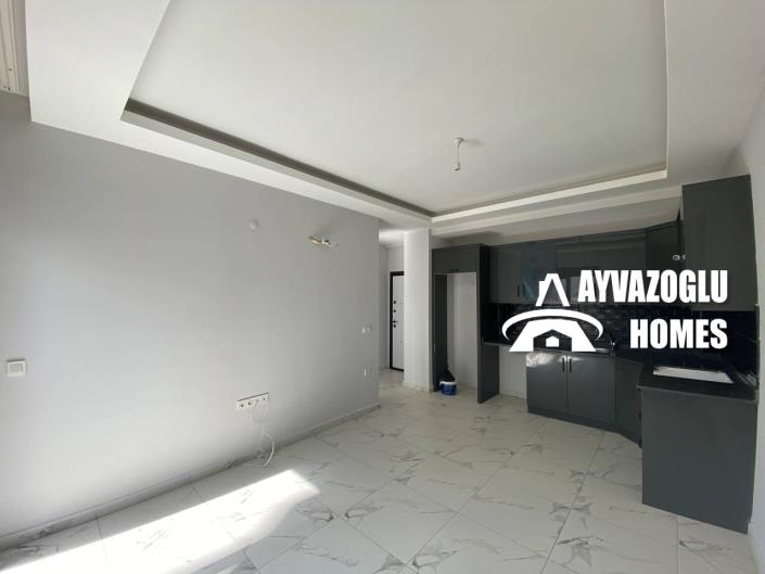 Image No.10-1 Bed Apartment for sale