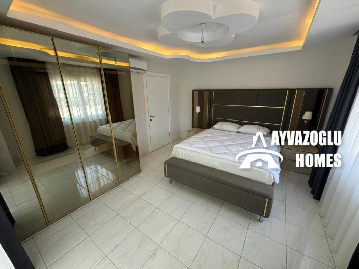 Image No.22-3 Bed Apartment for sale