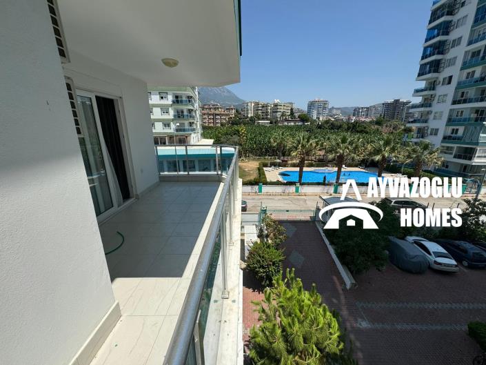 Image No.23-3 Bed Apartment for sale