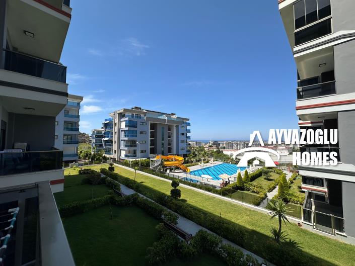 Image No.17-4 Bed Apartment for sale