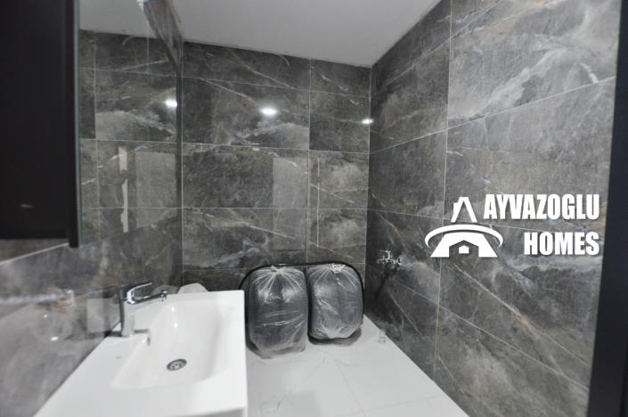 Image No.7-3 Bed Apartment for sale