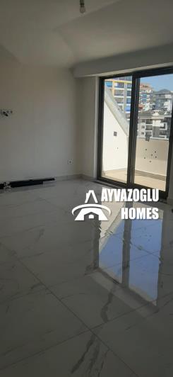 Image No.24-3 Bed Apartment for sale