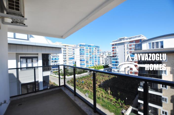 Image No.27-3 Bed Apartment for sale