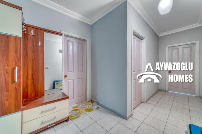 Image No.20-3 Bed Apartment for sale