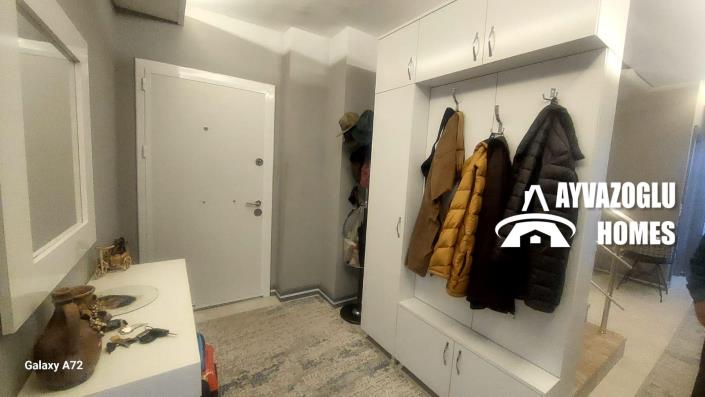 Image No.8-4 Bed Duplex for sale