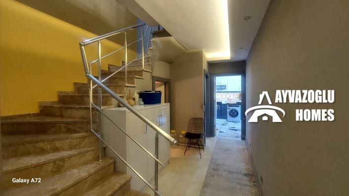 Image No.24-4 Bed Duplex for sale