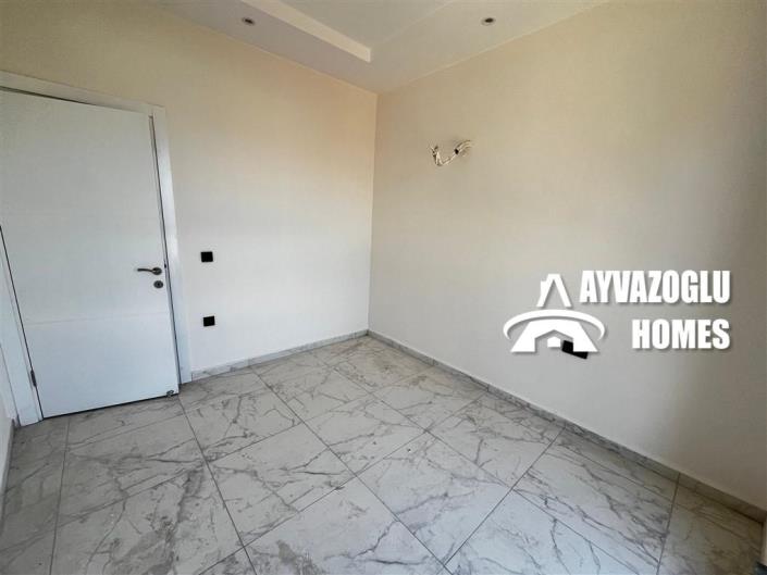 Image No.16-2 Bed Apartment for sale