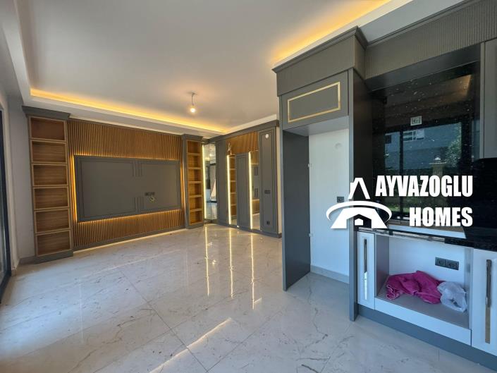 Image No.12-3 Bed Duplex for sale