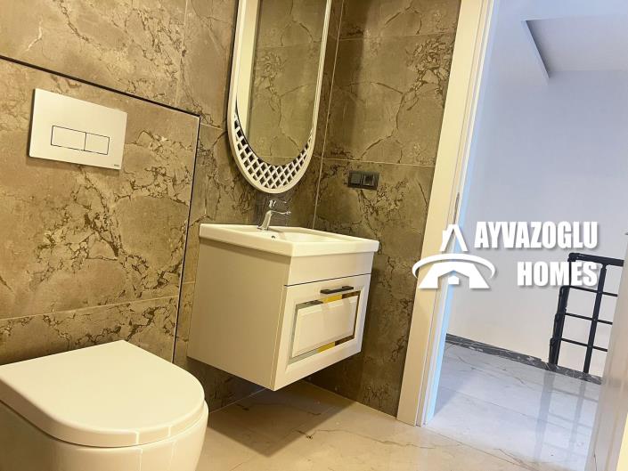 Image No.29-3 Bed Duplex for sale