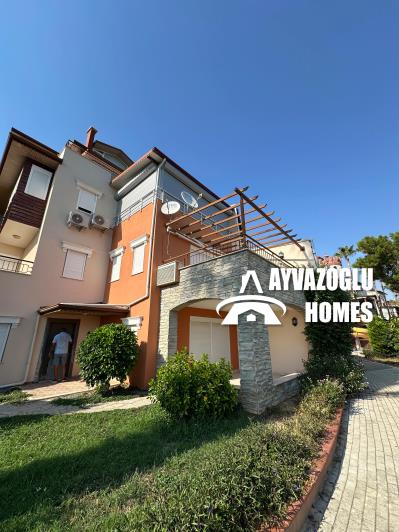 Image No.3-3 Bed Villa for sale