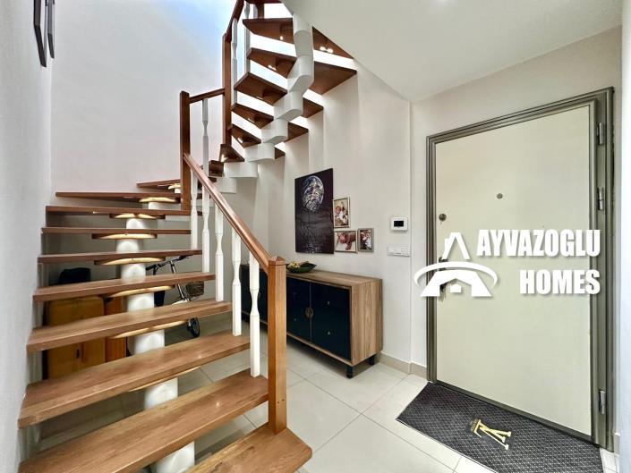 Image No.10-3 Bed Penthouse for sale