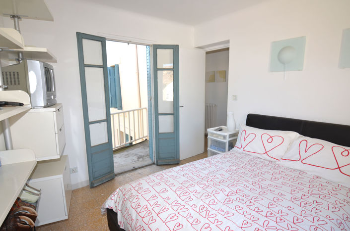 Image No.13-3 Bed House for sale