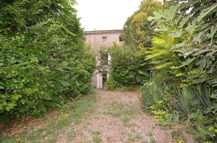 Image No.4-6 Bed House for sale