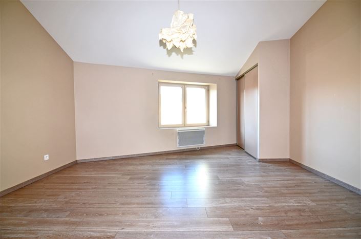 Image No.16-2 Bed House for sale