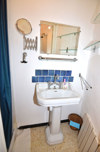 Image No.18-3 Bed House for sale