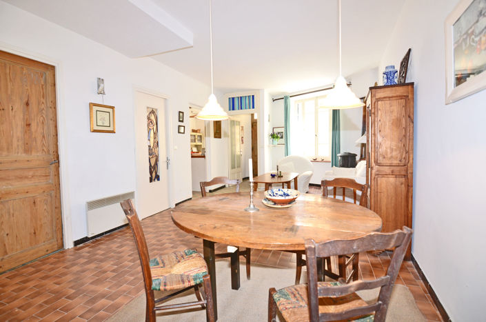 Image No.7-3 Bed House for sale