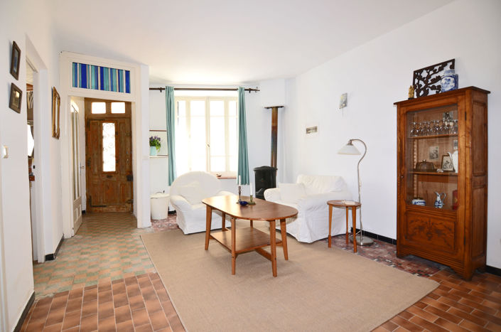 Image No.8-3 Bed House for sale