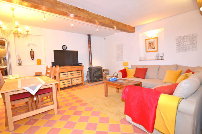 Image No.1-2 Bed House for sale