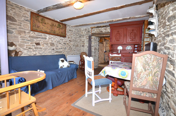 Image No.10-3 Bed House for sale