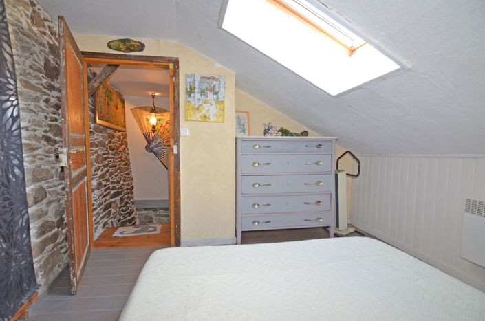 Image No.17-3 Bed House for sale