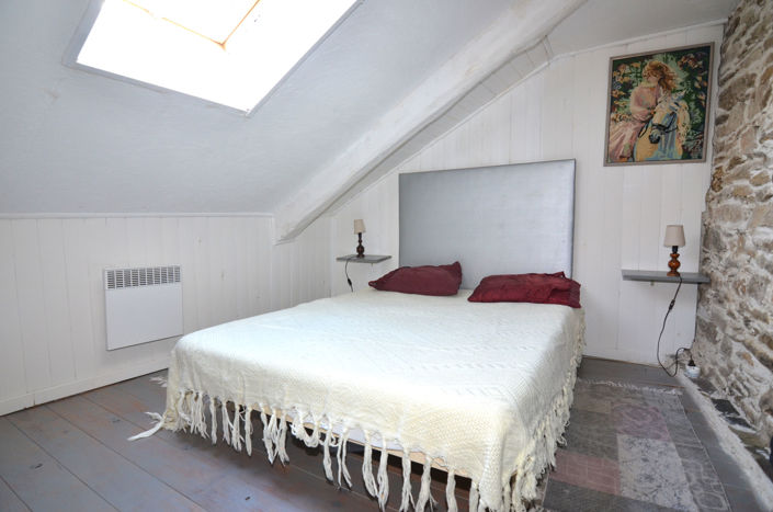 Image No.18-3 Bed House for sale