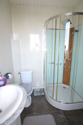 Image No.14-4 Bed House for sale