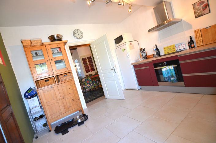 Image No.10-3 Bed House for sale