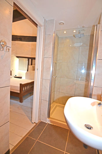 Image No.11-1 Bed House for sale