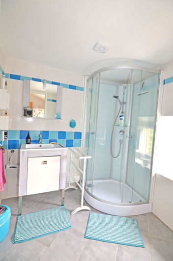 Image No.16-3 Bed House for sale